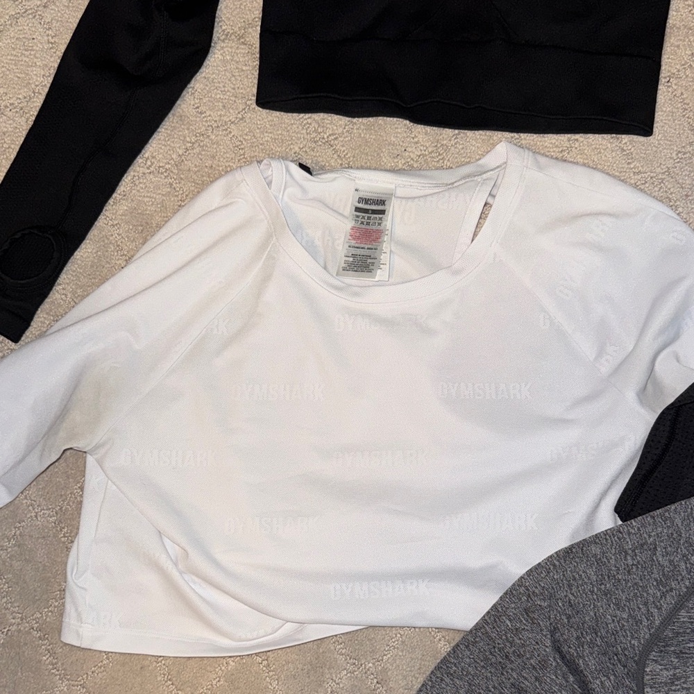5!!! Gymshark and AYBL WORKOUT CROP TOPS - Picture 3 of 6